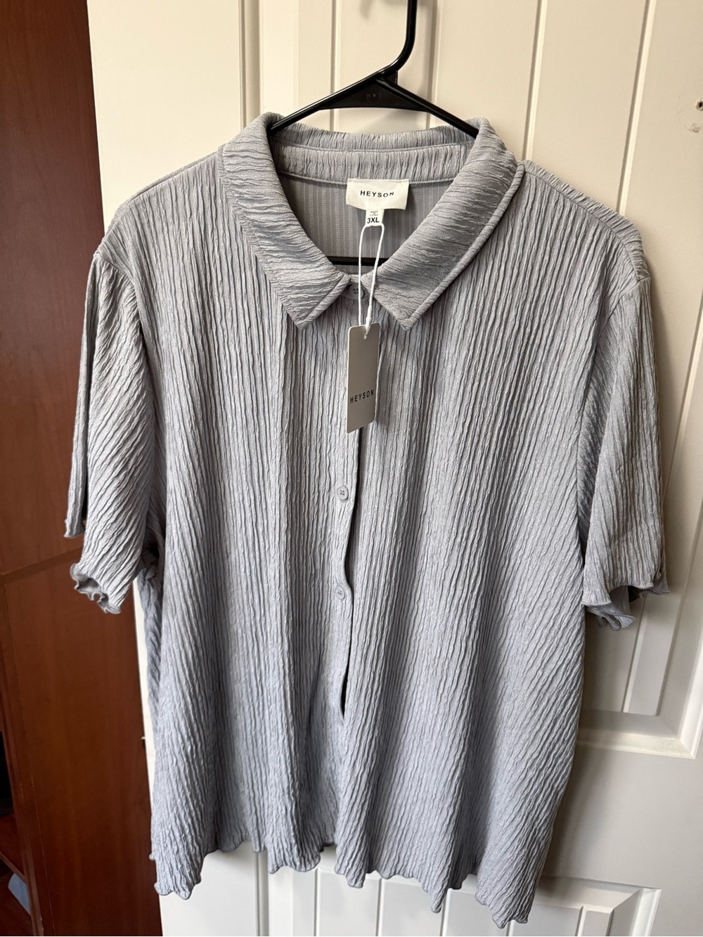 Textured Heyson - grey 2pc button down shirt/ short set.